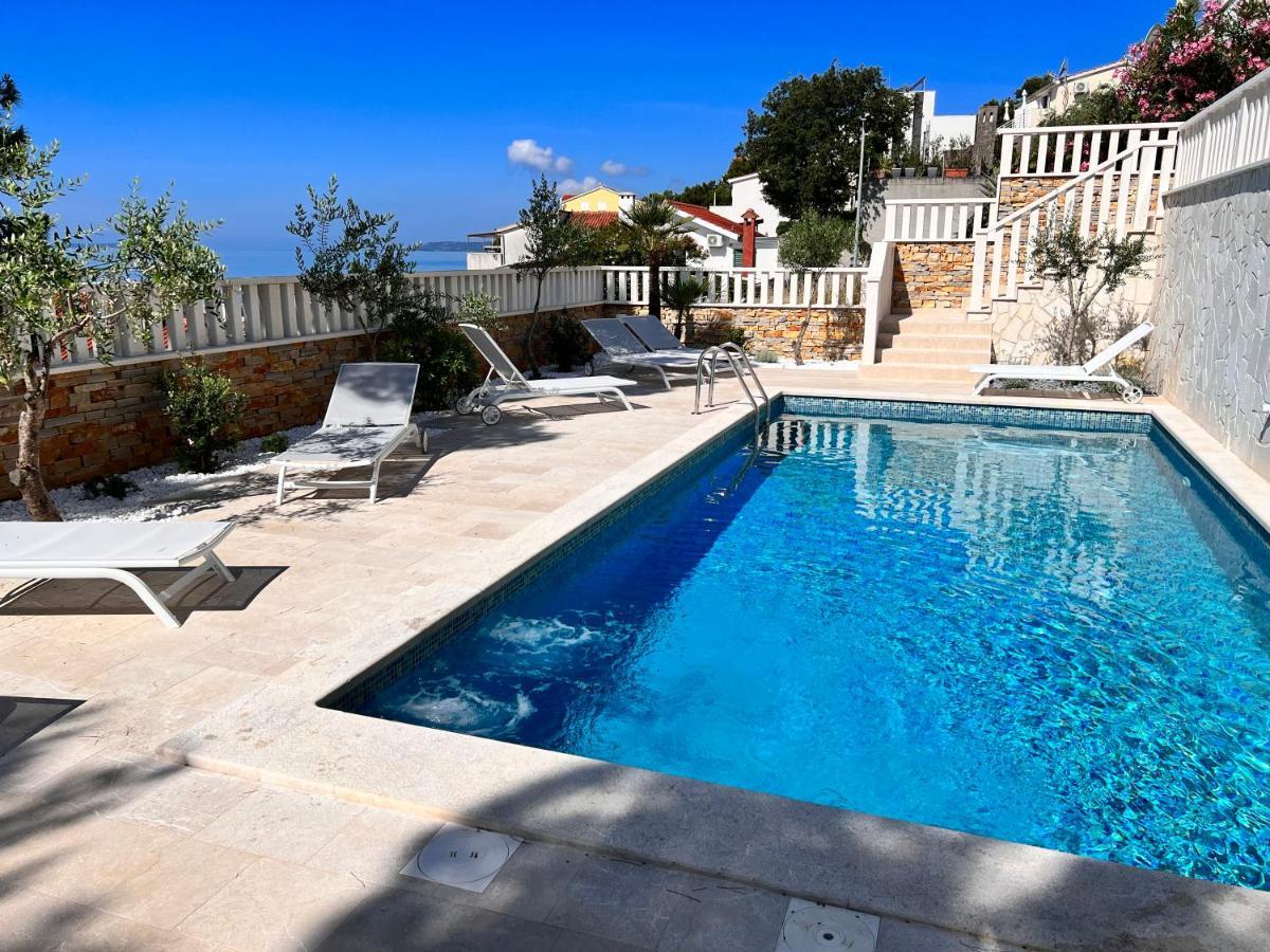 Luxury Beachfront Villa Carlisa Čiovo Extérieur photo