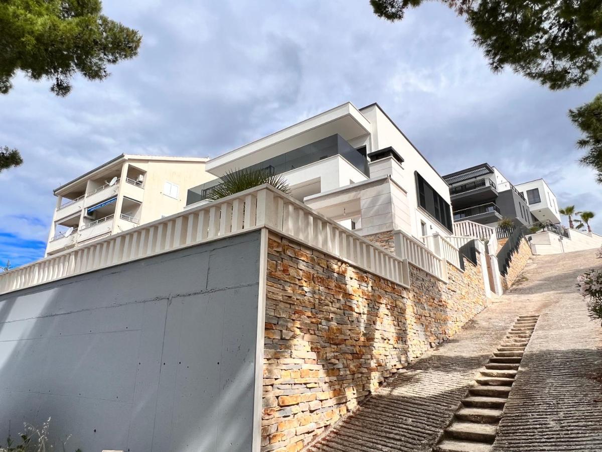 Luxury Beachfront Villa Carlisa Čiovo Extérieur photo