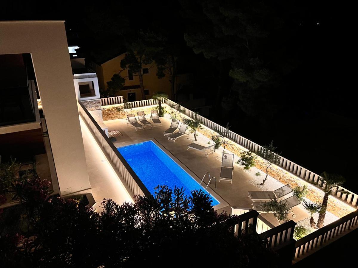 Luxury Beachfront Villa Carlisa Čiovo Extérieur photo