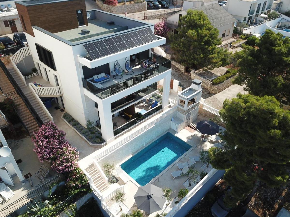 Luxury Beachfront Villa Carlisa Čiovo Extérieur photo