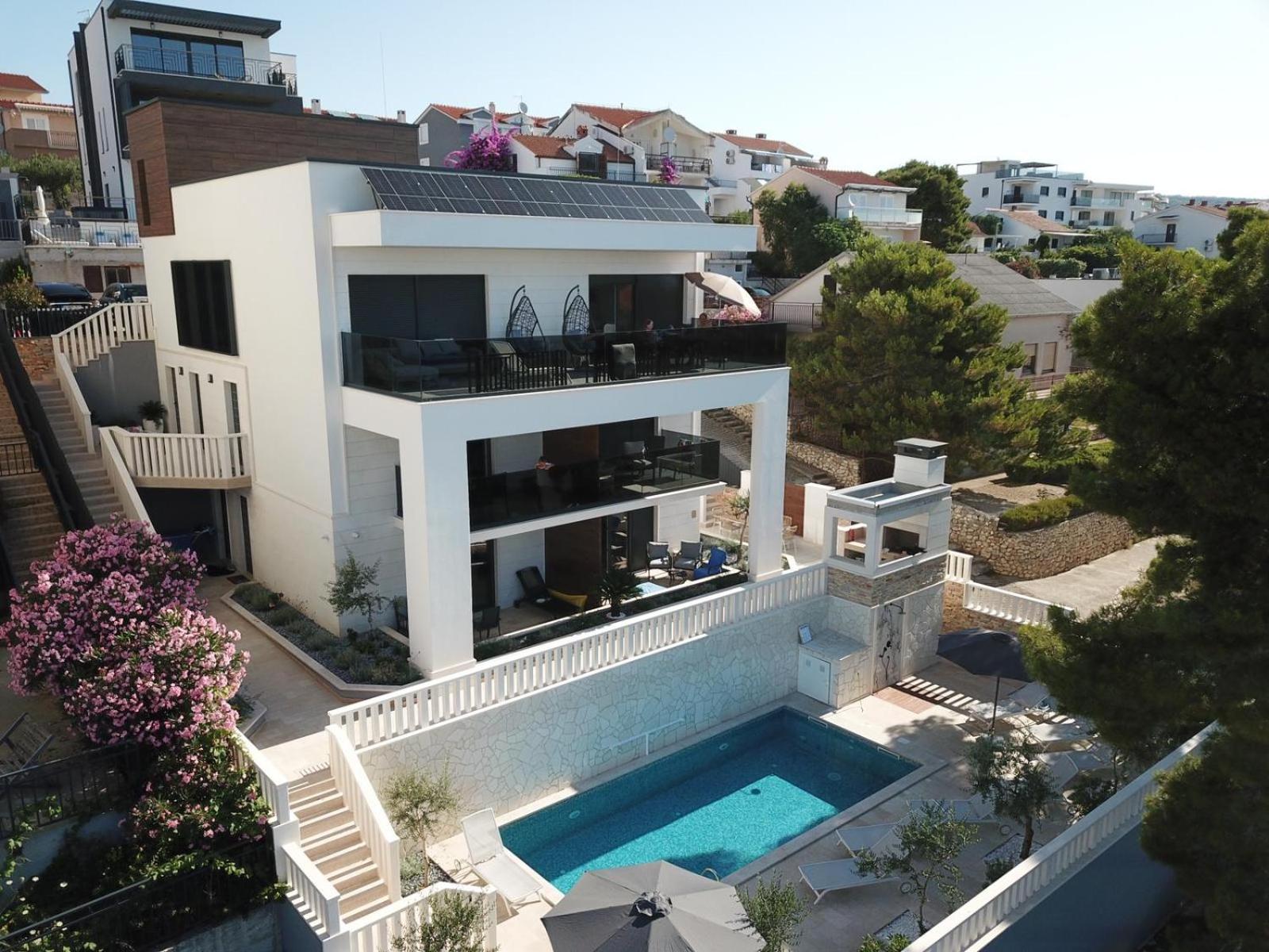 Luxury Beachfront Villa Carlisa Čiovo Extérieur photo